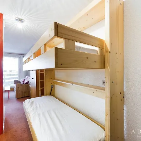 2p A 80m Des Pistes Et Commerces, Balcon, Casier A Skis. - Fr-1-398-569 La Rosiere (Savoie)